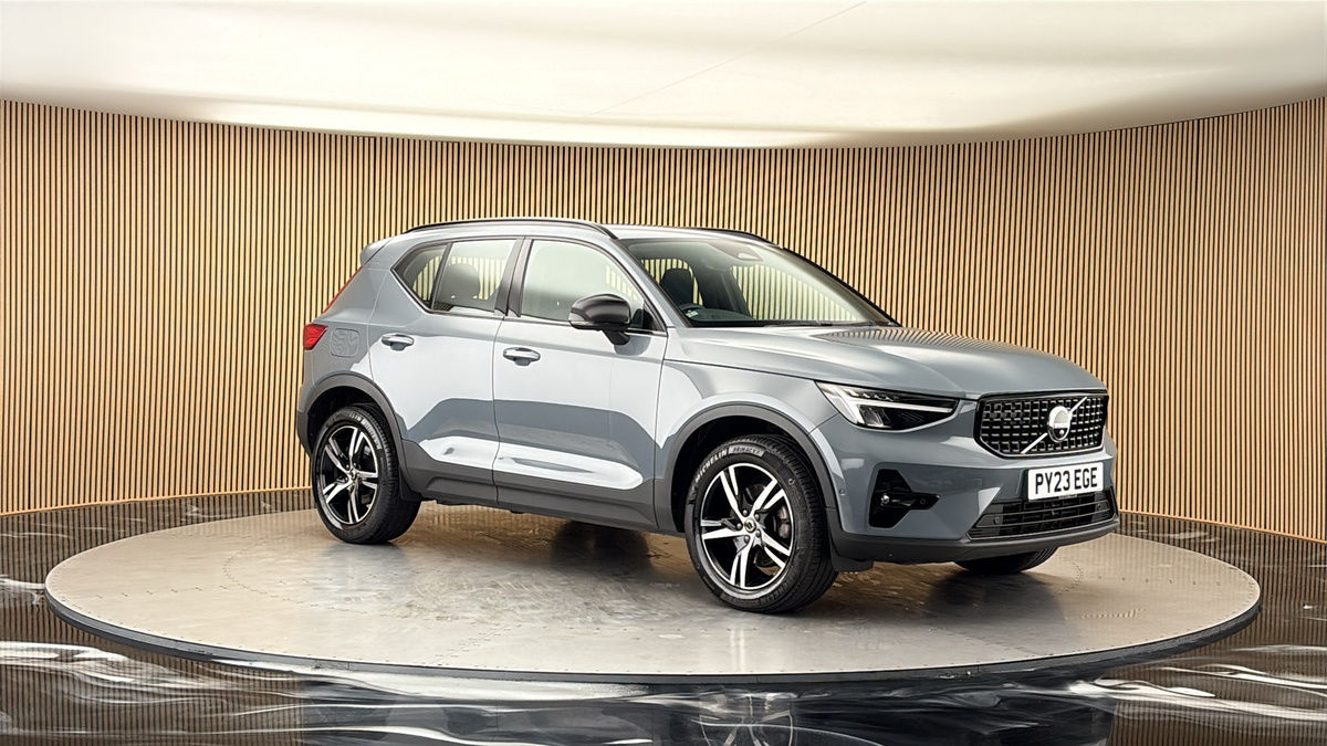 More views of Volvo XC40