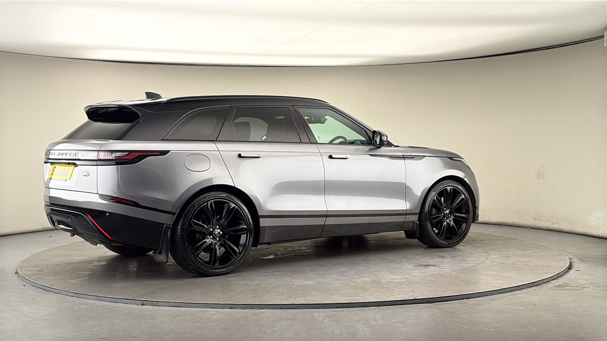 More views of Land Rover Range Rover Velar