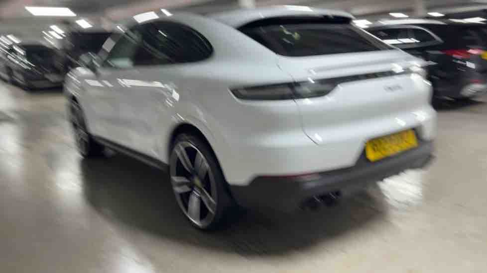 More views of Porsche Cayenne
