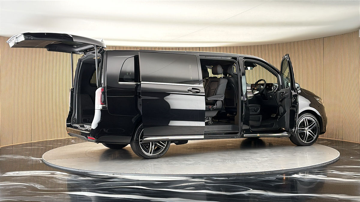 More views of Mercedes-Benz V Class