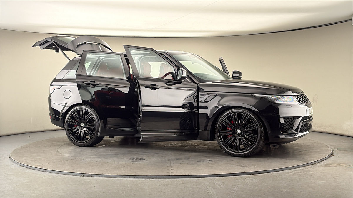 More views of Land Rover Range Rover Sport