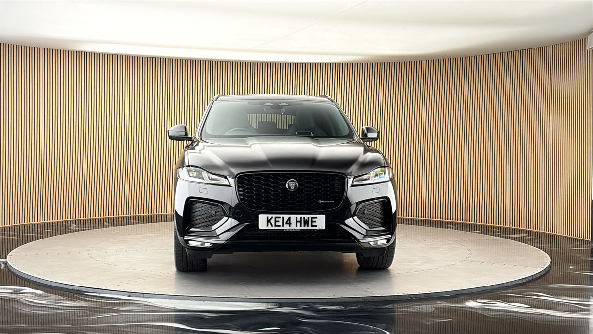 More views of Jaguar F-PACE