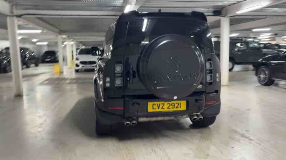 More views of Land Rover Defender 90