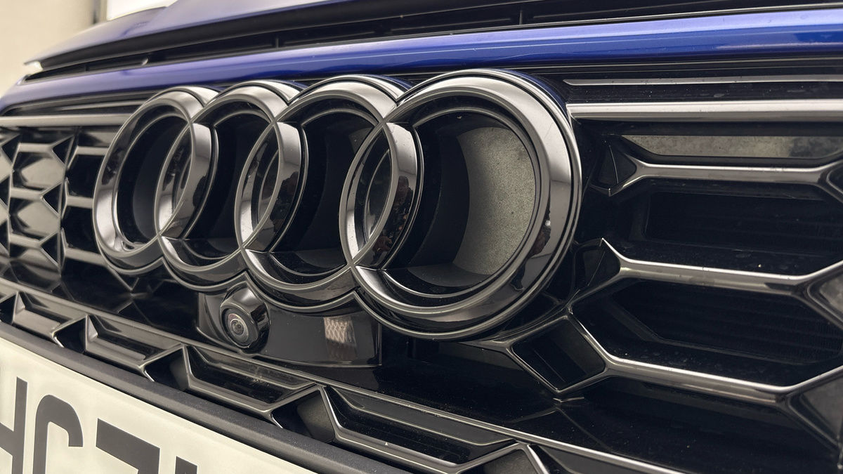 Audi RS6 Avant Image 24