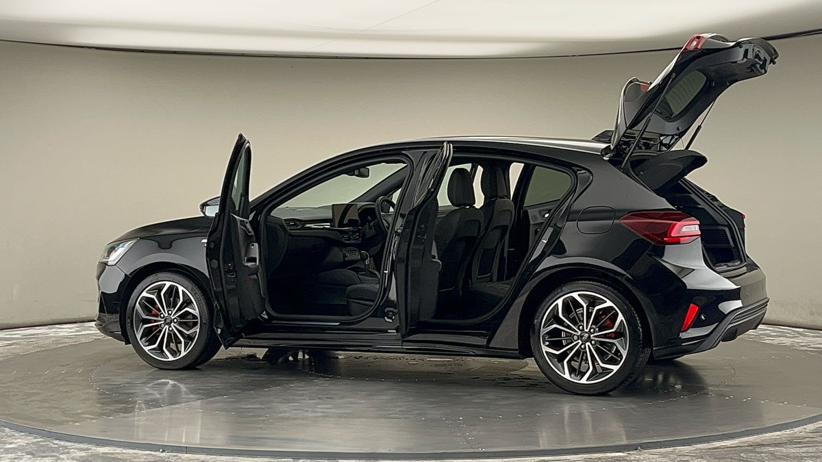 More views of Ford Focus