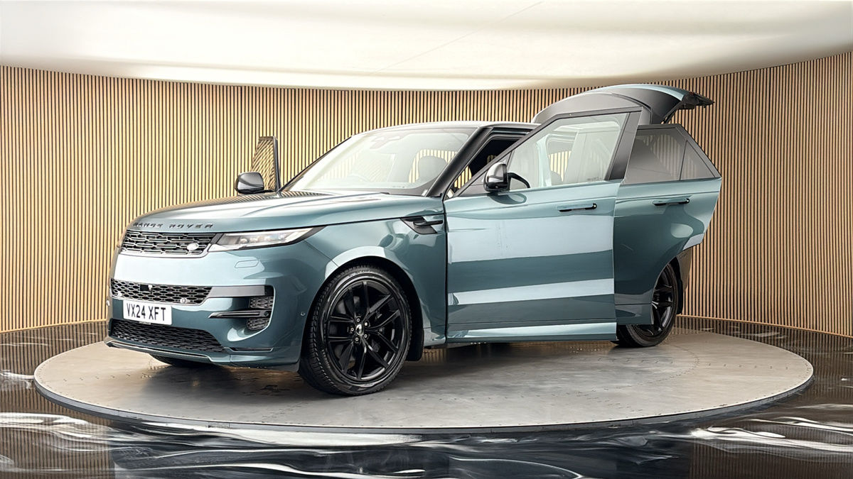 Land Rover Range Rover Sport Image 22