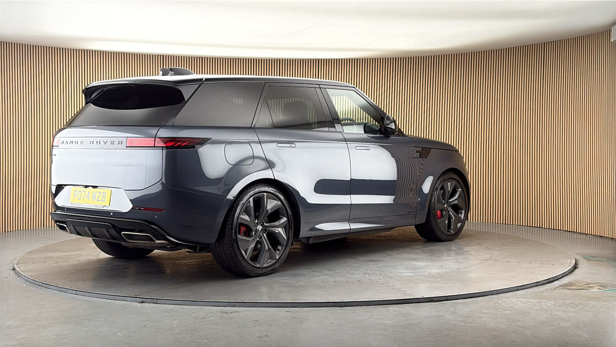 Land Rover Range Rover Sport Image 21