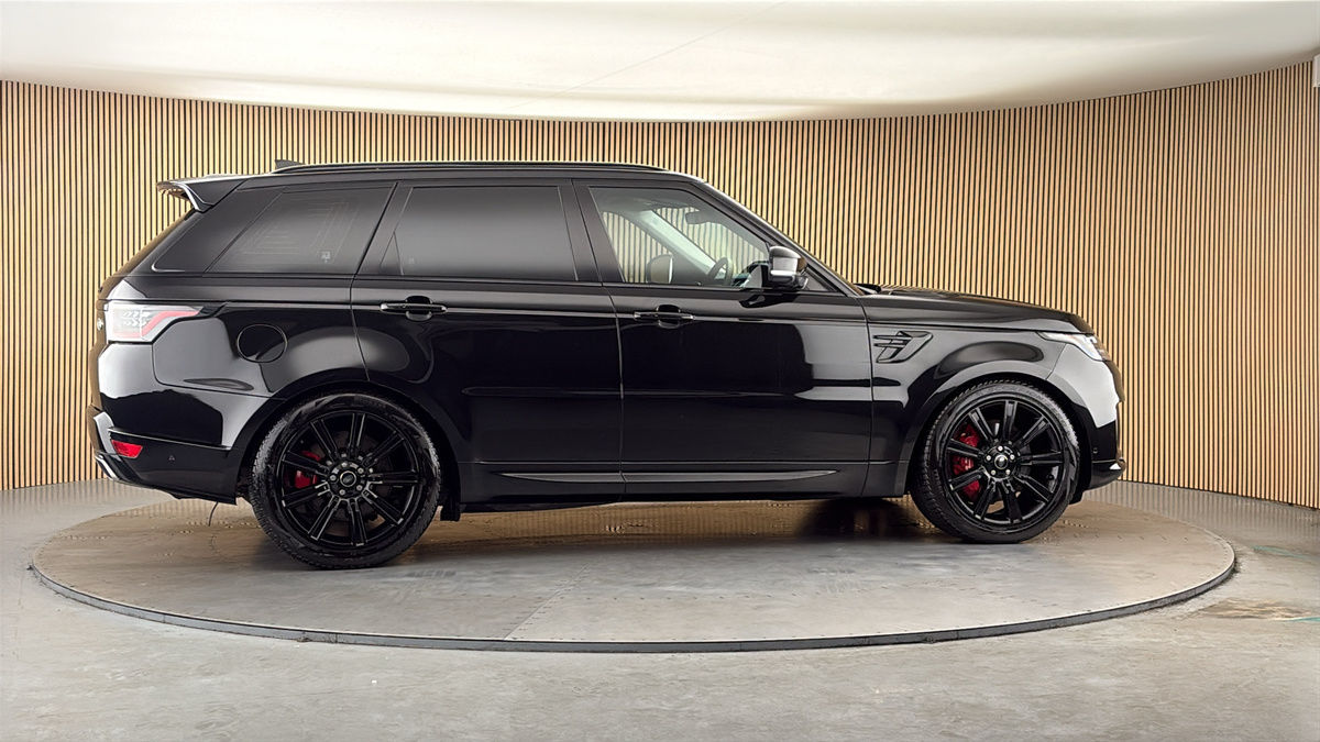 More views of Land Rover Range Rover Sport