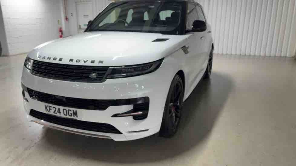 More views of Land Rover Range Rover Sport