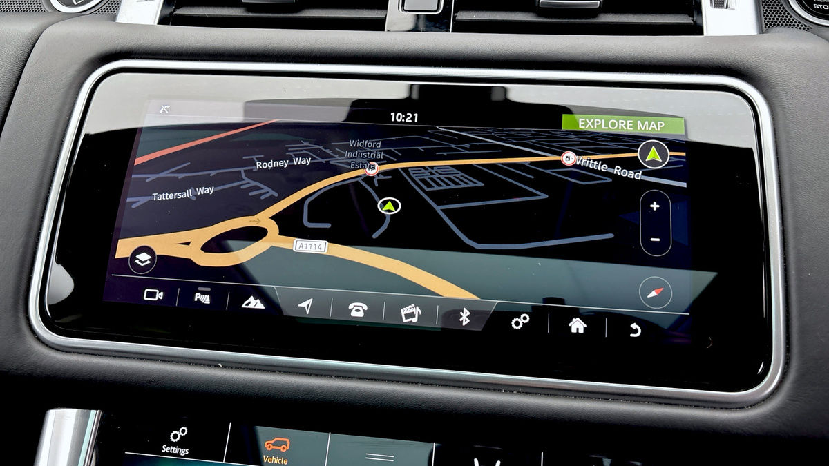 Land Rover Range Rover Sport Image 17