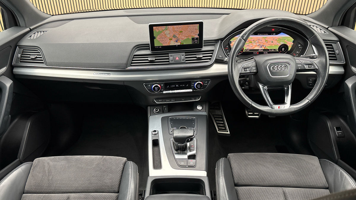 Audi Q5 Image 12