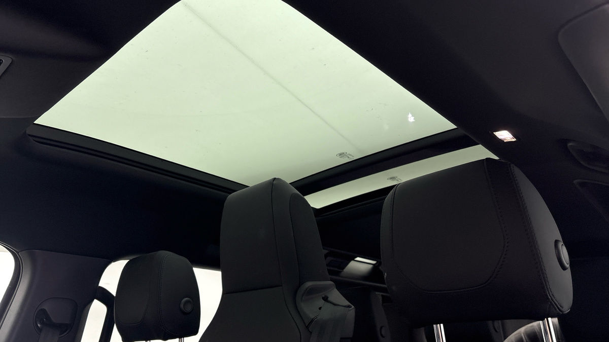 Land Rover Defender 110 Urban Image 6