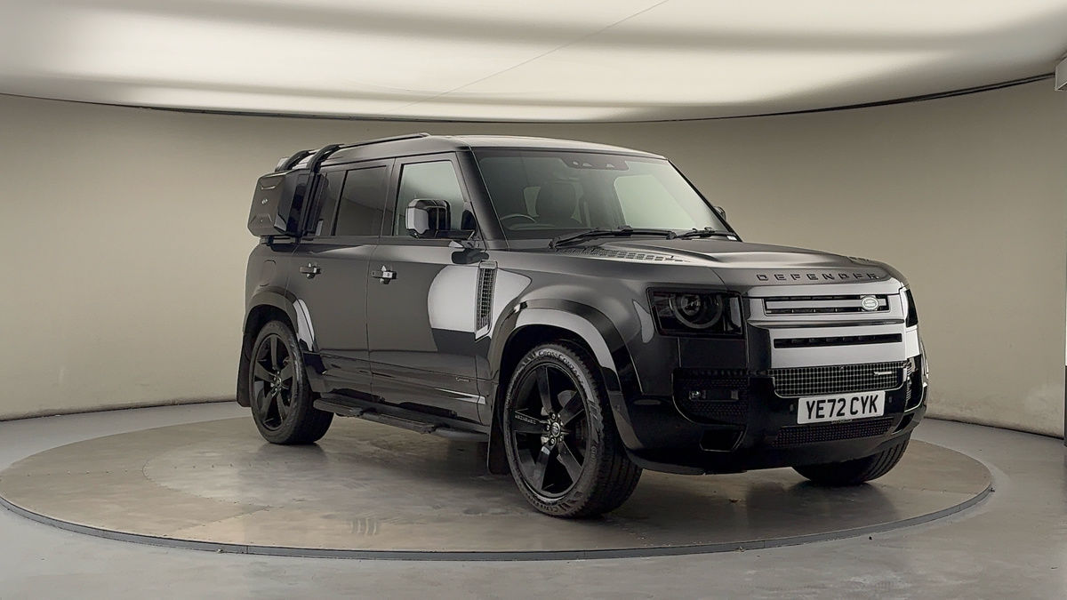 Land Rover Defender 110 Image 2
