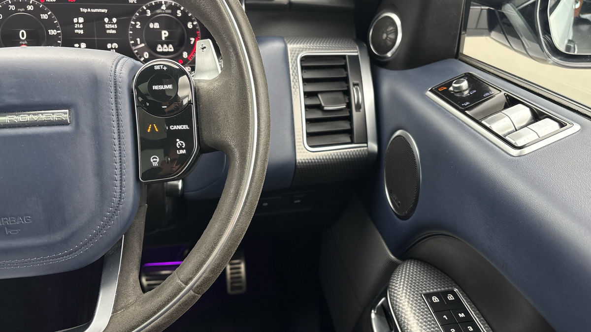 Land Rover Range Rover Sport Image 14