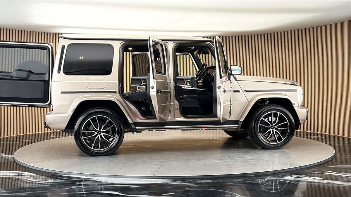 More views of Mercedes-Benz G Class