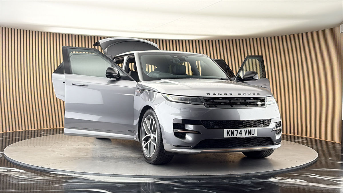 More views of Land Rover Range Rover Sport
