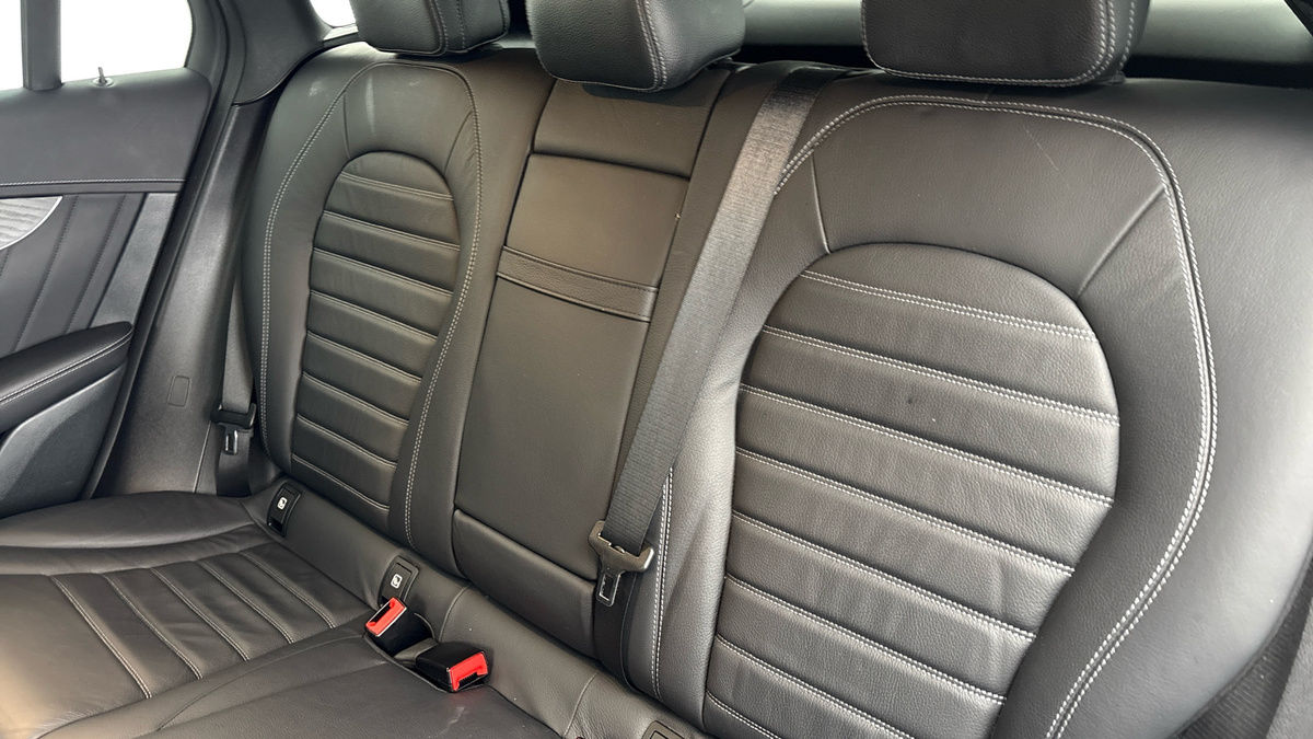 Mercedes-Benz GLC Image 8