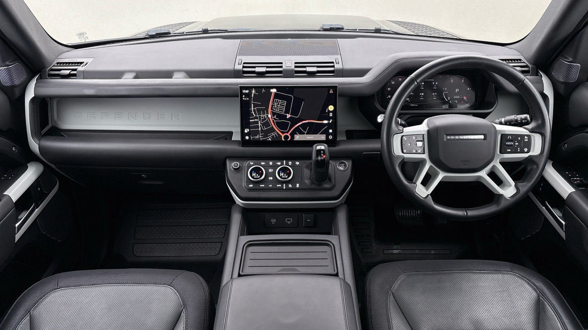 Land Rover Defender 90 Image 12