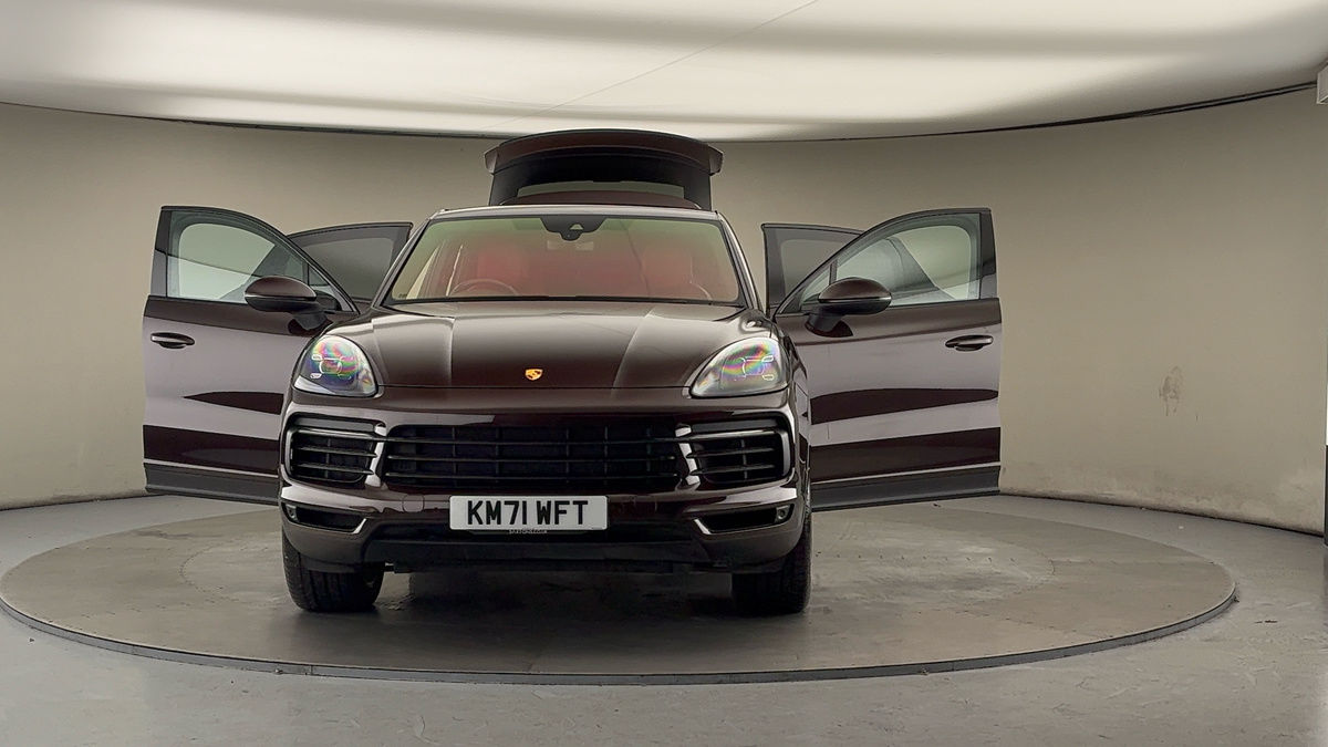 More views of Porsche Cayenne