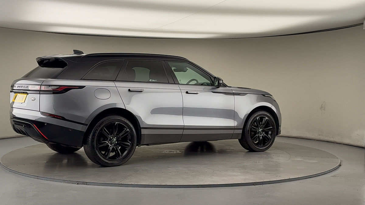 More views of Land Rover Range Rover Velar