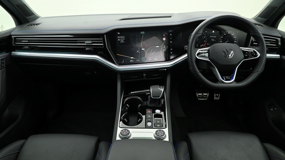 Volkswagen Touareg Image 26