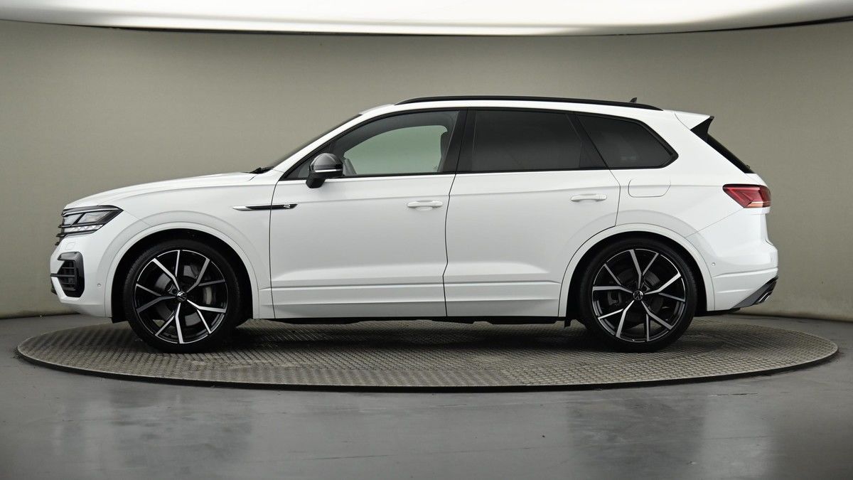 Volkswagen Touareg Image 9