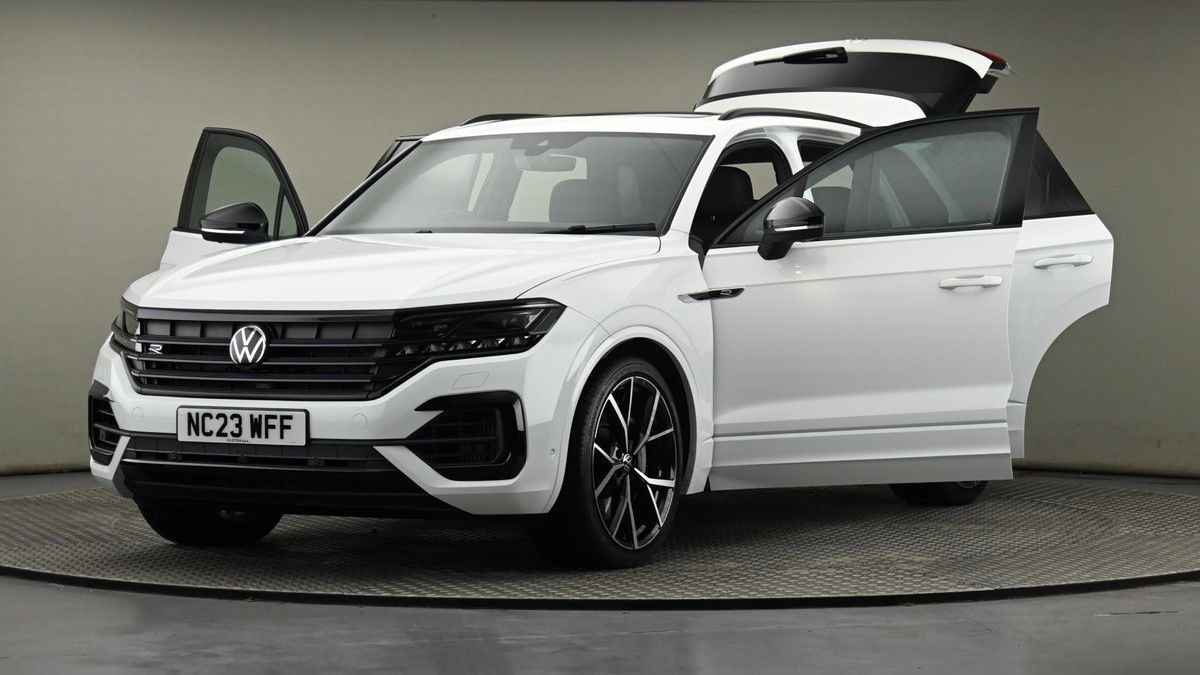Volkswagen Touareg Image 10