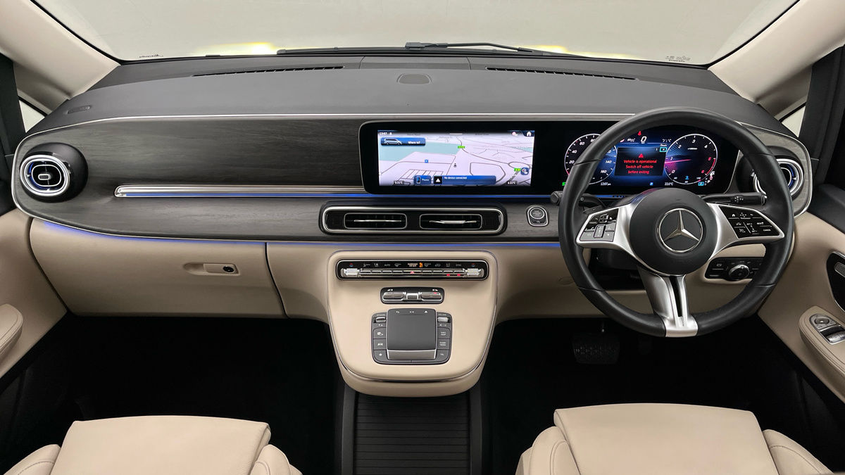 Mercedes-Benz V Class Image 12