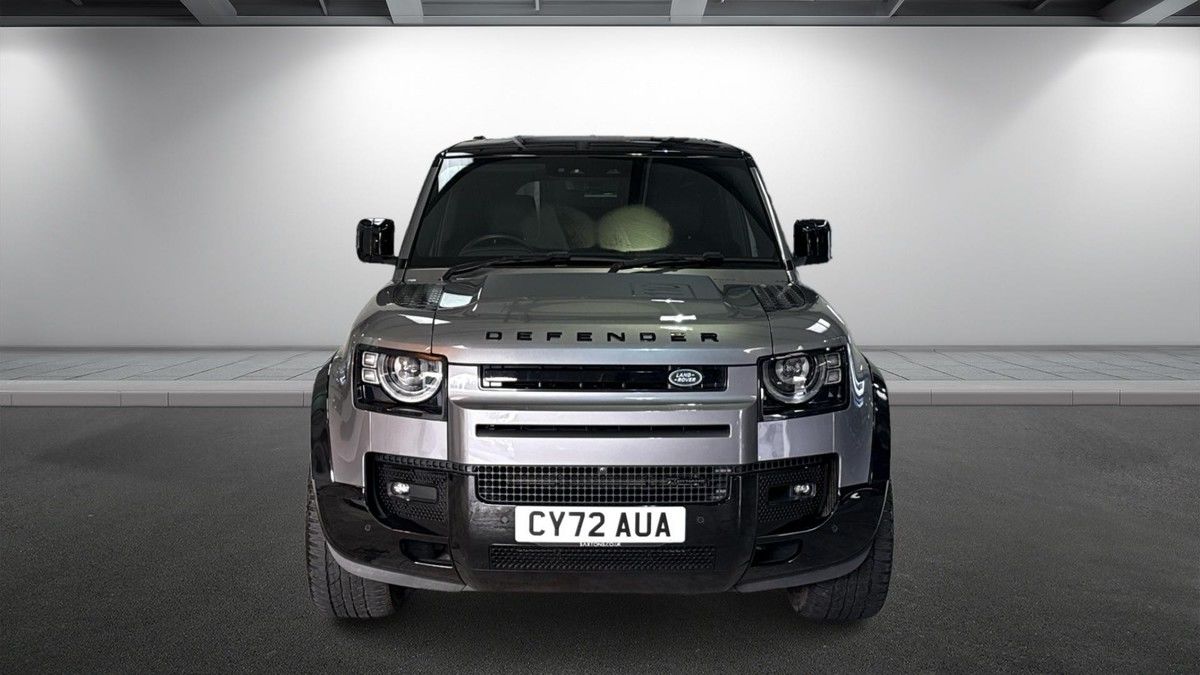 Land Rover Defender 110 Urban Image 8
