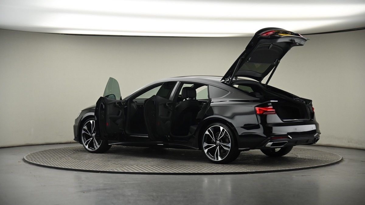 More views of Audi A5