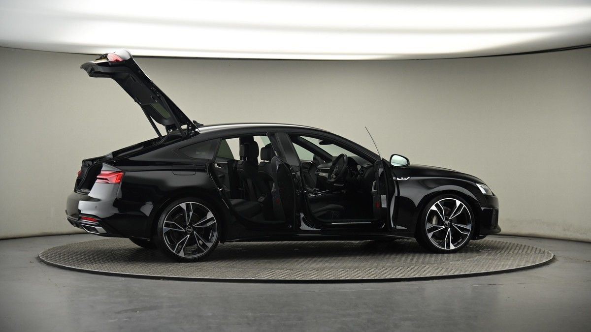 More views of Audi A5