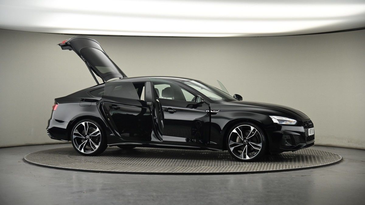 More views of Audi A5