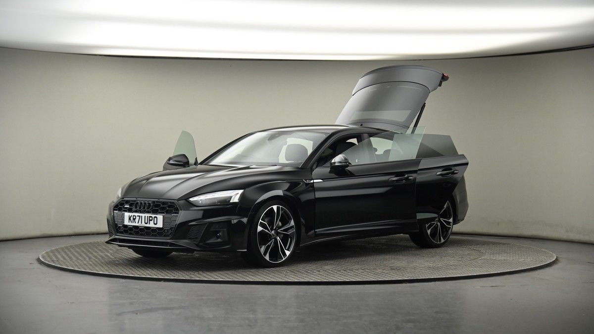 More views of Audi A5