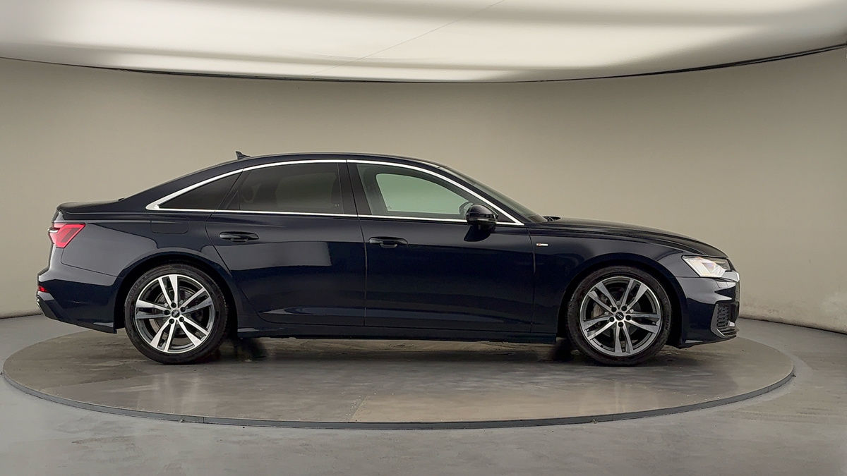 Audi A6 Saloon Image 6