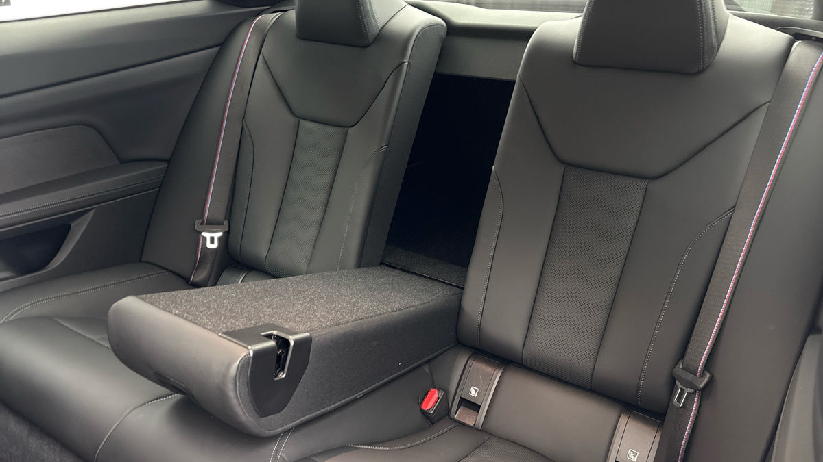 BMW M4 Competition Image 6