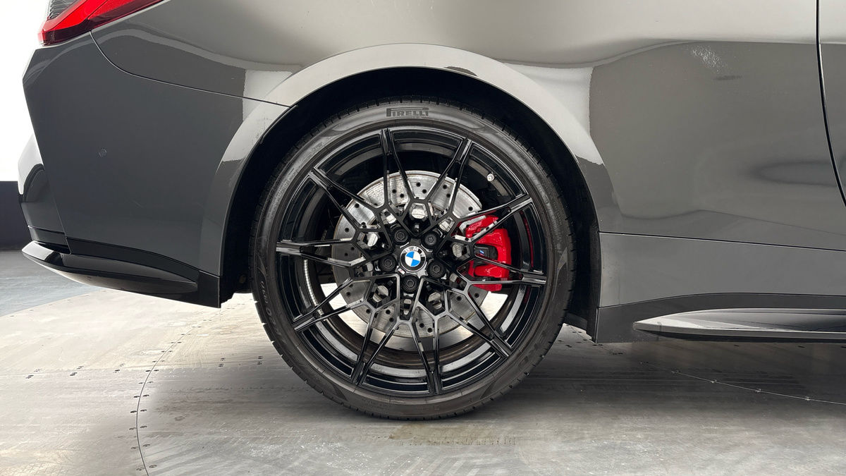 BMW M4 Competition Image 14