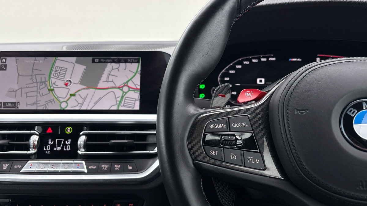 BMW M4 Competition Image 25