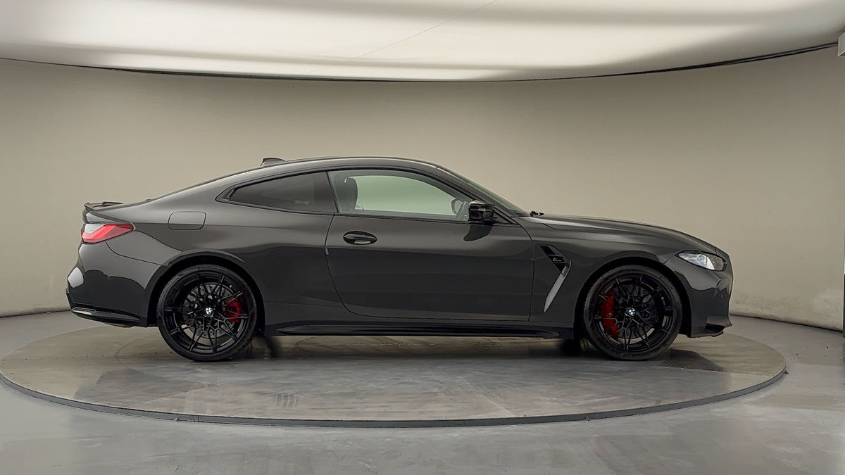 BMW M4 Competition Image 7