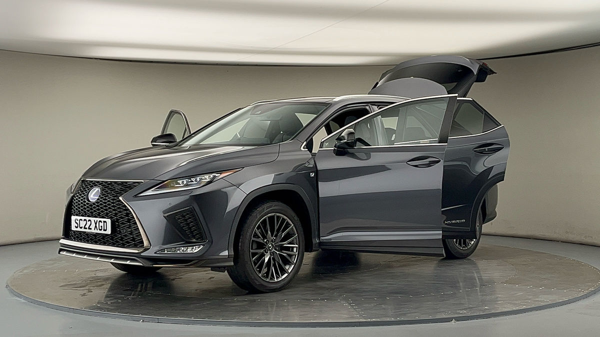 Lexus RX Image 11