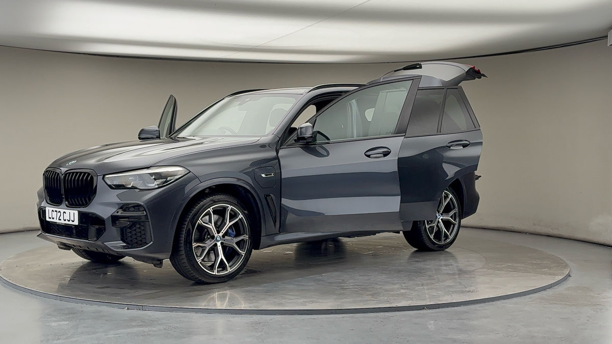 BMW X5 Image 10