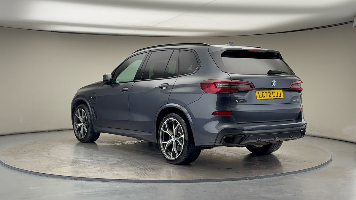 BMW X5 Image 23