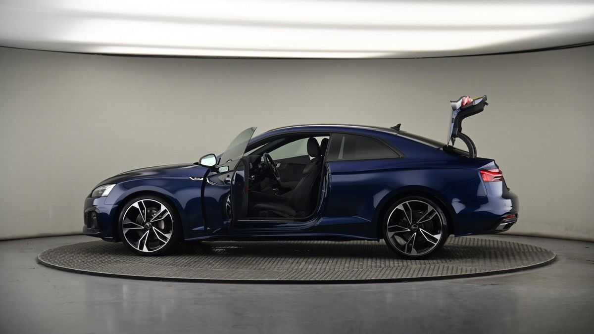 More views of Audi A5