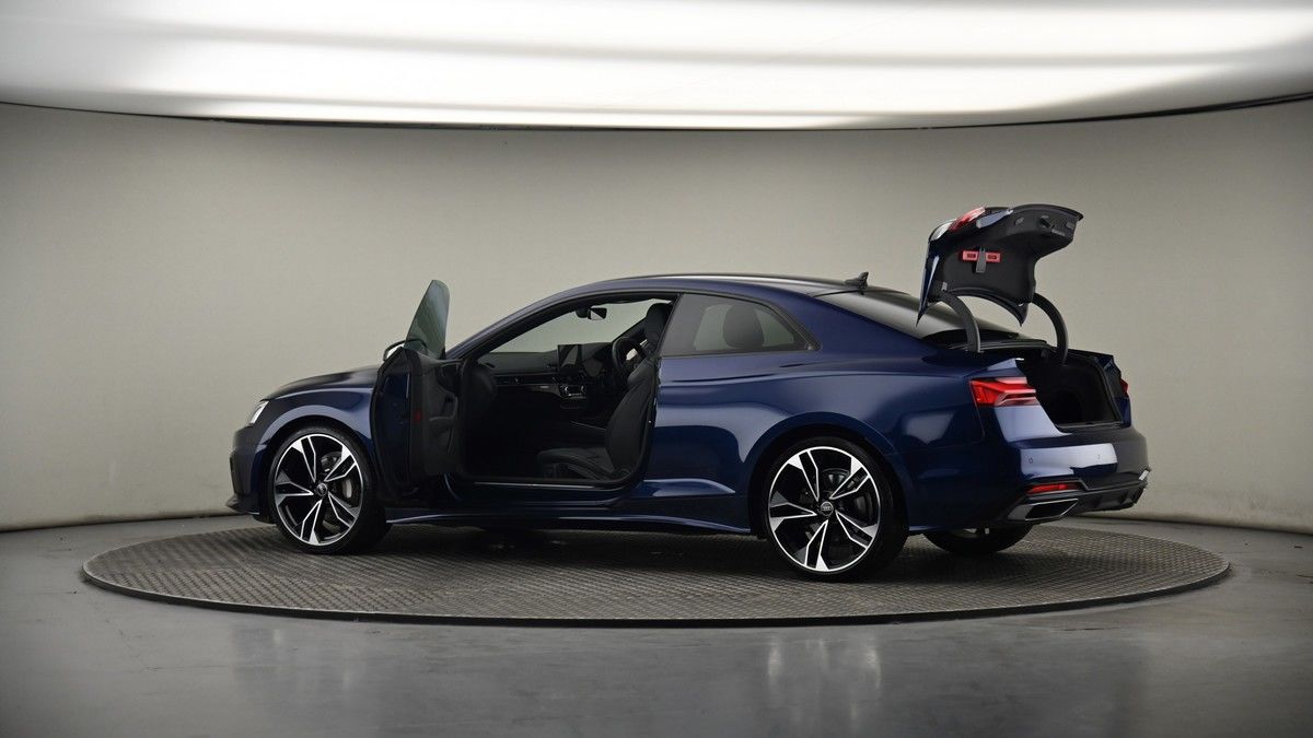 More views of Audi A5