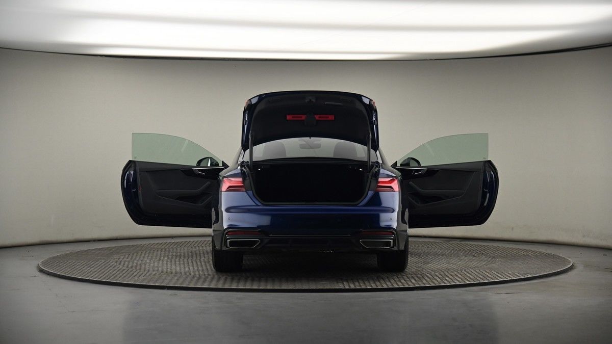 More views of Audi A5