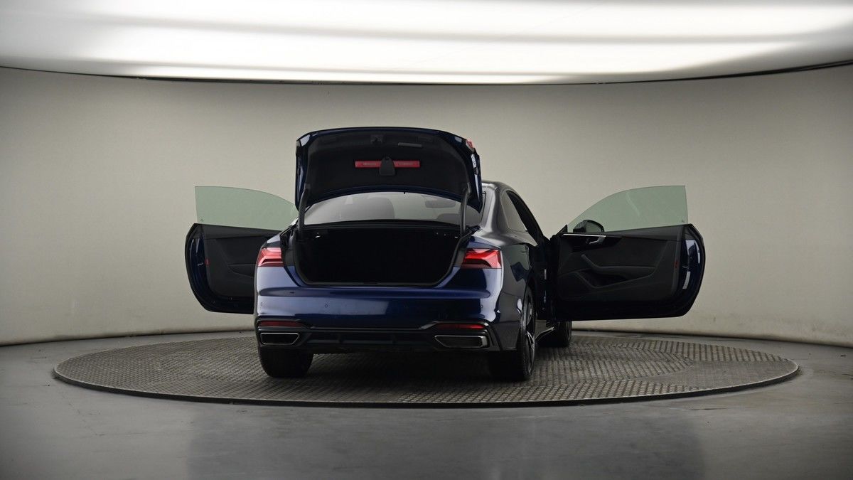 More views of Audi A5