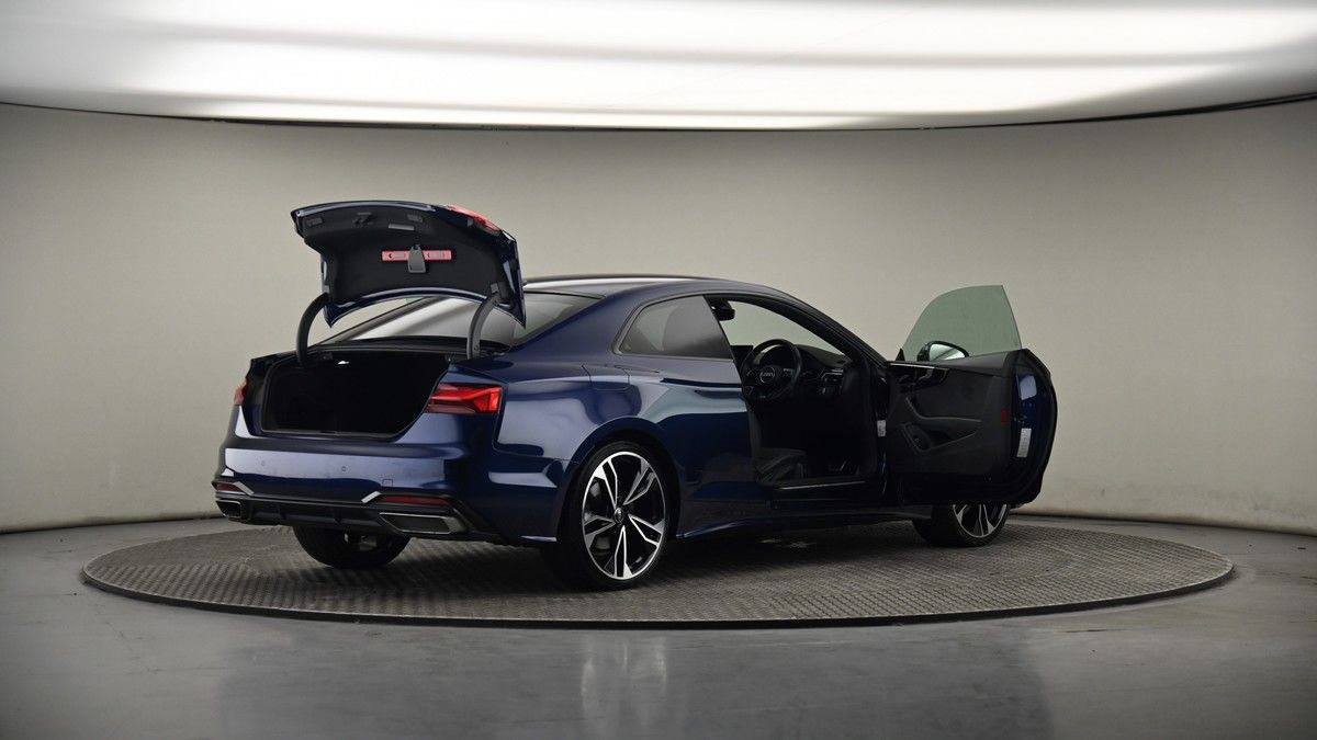 More views of Audi A5