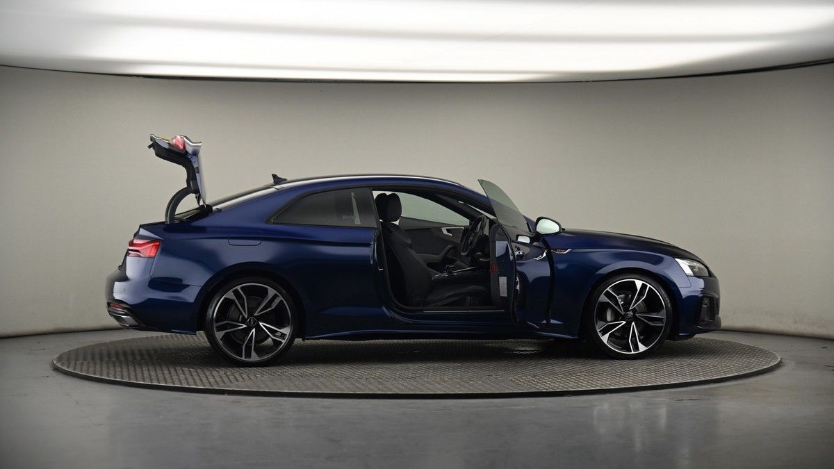 More views of Audi A5