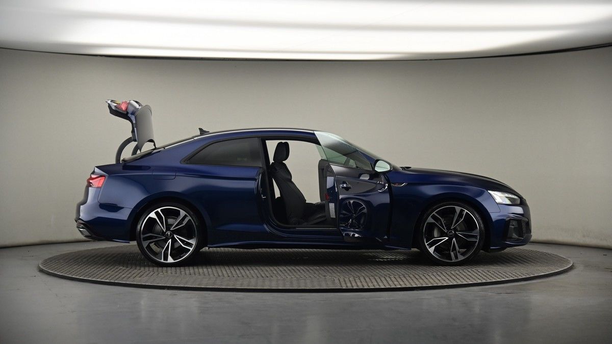 More views of Audi A5