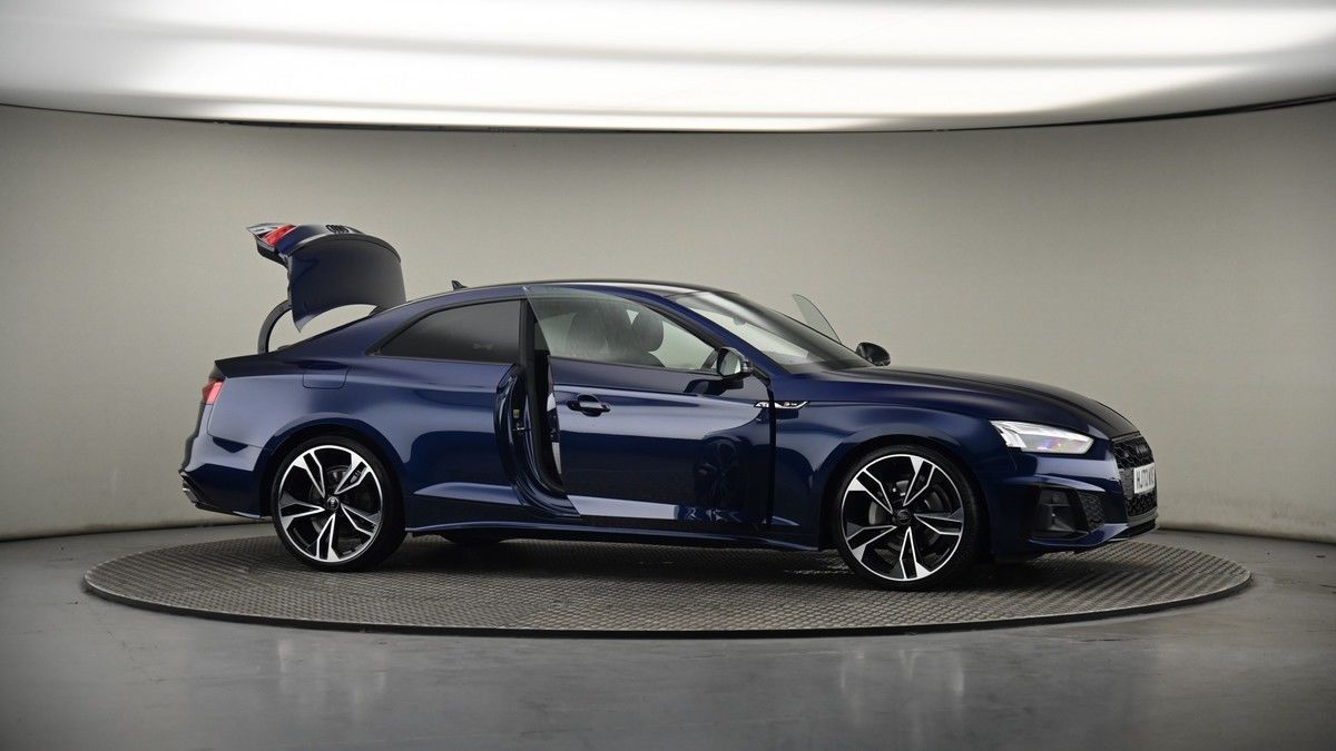 More views of Audi A5