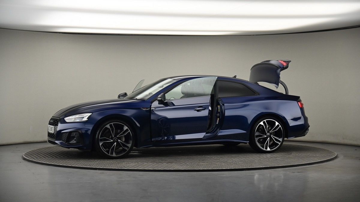 More views of Audi A5